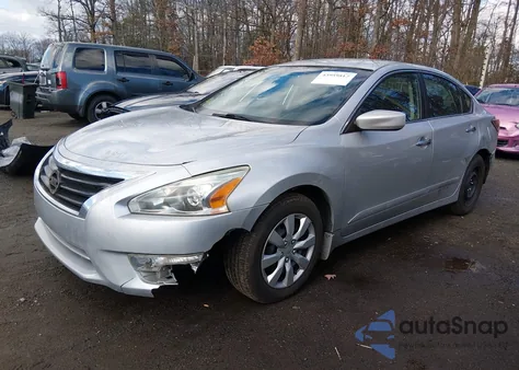 2015 Nissan Altima 2.5 S из США, поврежденный, VIN 1N4AL3AP2FC156496